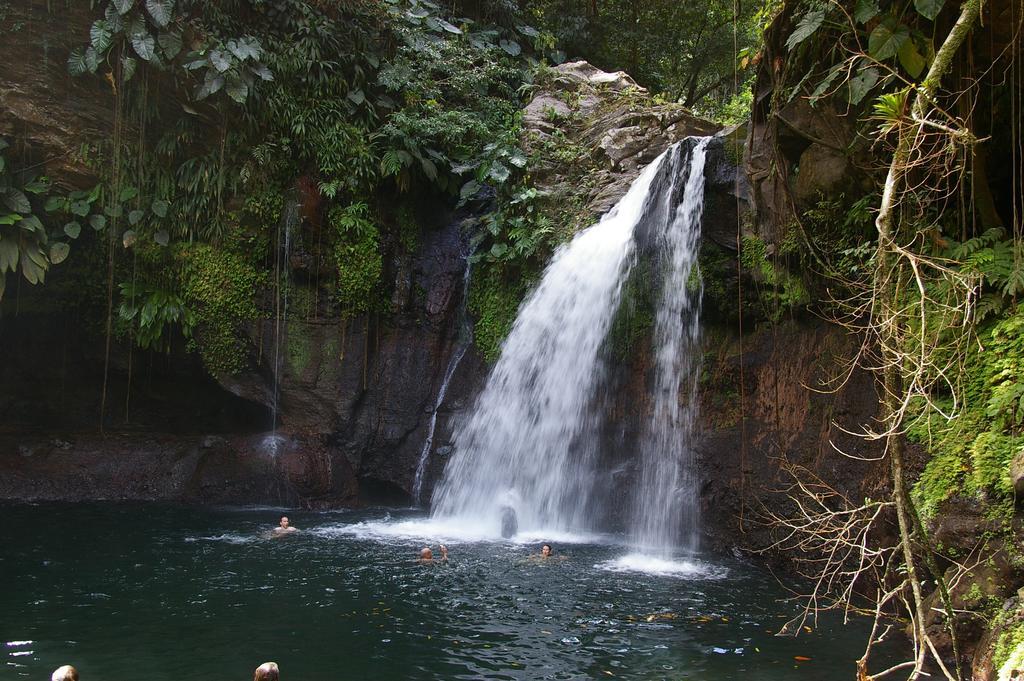 Kaz Creole Aventure Tropicale Insolite, Fibre, Jardin Et Jacuzzi Prives Saint-Francois  Εξωτερικό φωτογραφία