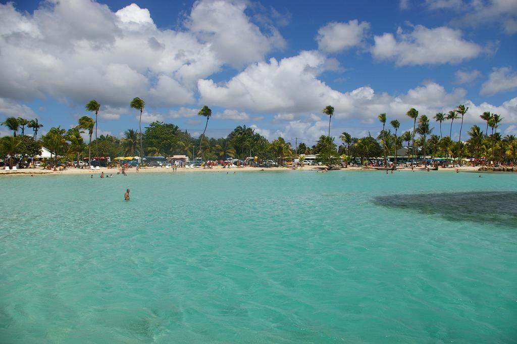 Kaz Creole Aventure Tropicale Insolite, Fibre, Jardin Et Jacuzzi Prives Saint-Francois  Εξωτερικό φωτογραφία