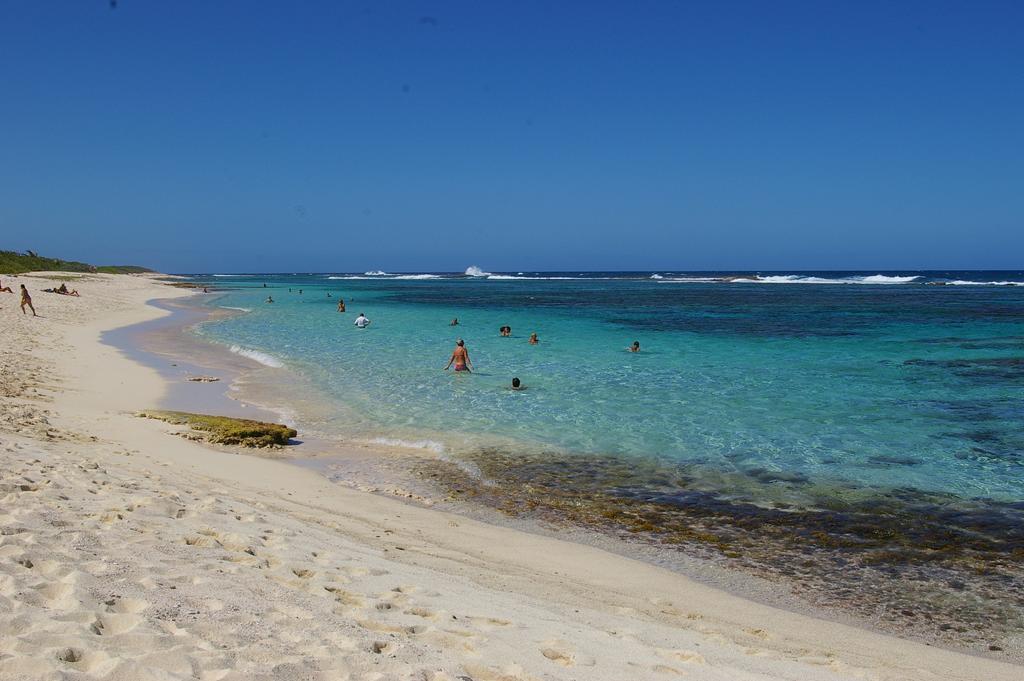 Kaz Creole Aventure Tropicale Insolite, Fibre, Jardin Et Jacuzzi Prives Saint-Francois  Εξωτερικό φωτογραφία