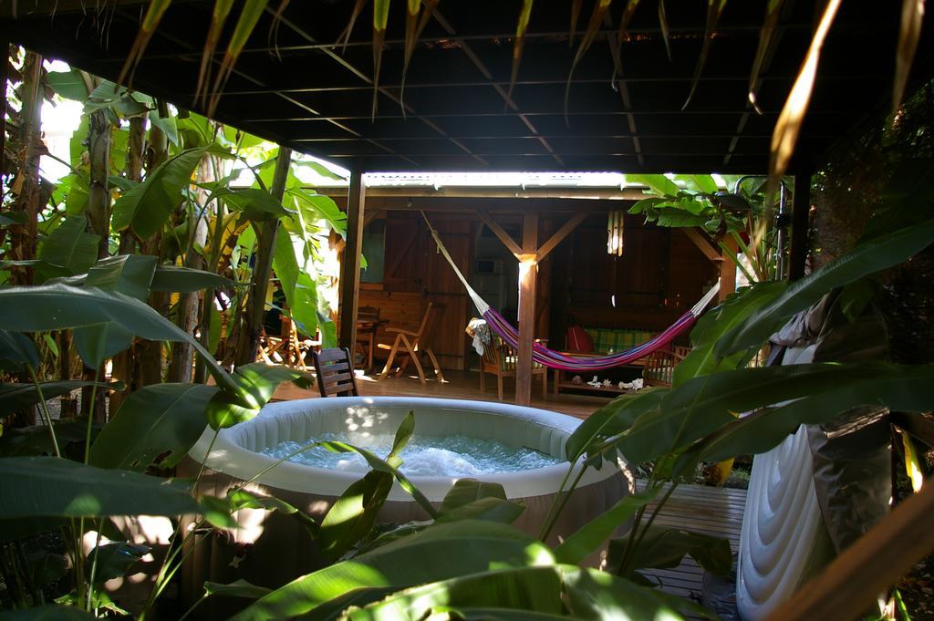 Kaz Creole Aventure Tropicale Insolite, Fibre, Jardin Et Jacuzzi Prives Saint-Francois  Εξωτερικό φωτογραφία